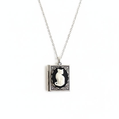 Midnight Purr Necklace