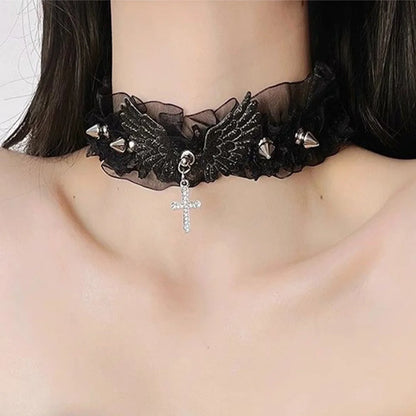 Lace Buried Choker