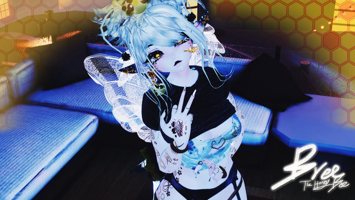 ╭┈ヾBree, The Honey Bee 🐝